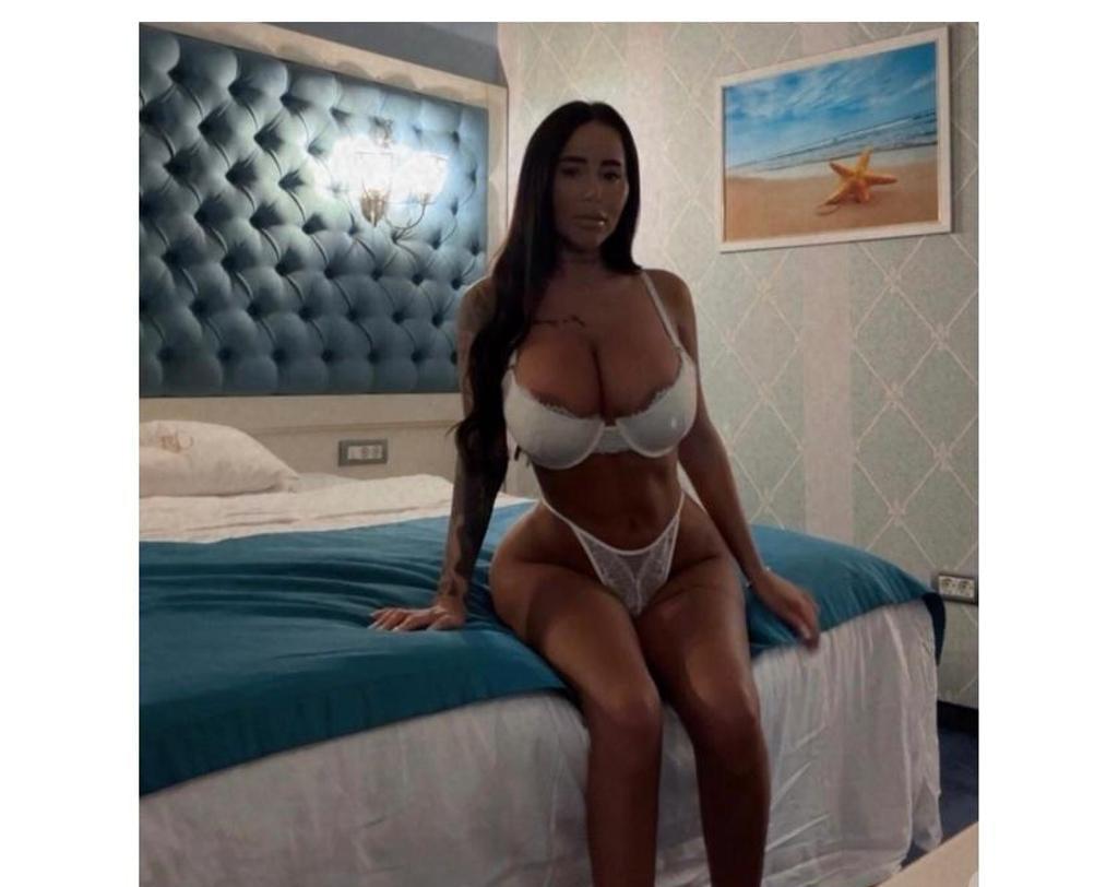  is Female Escorts. | Aberdeen | United Kingdom | United Kingdom | scarletamour.com 