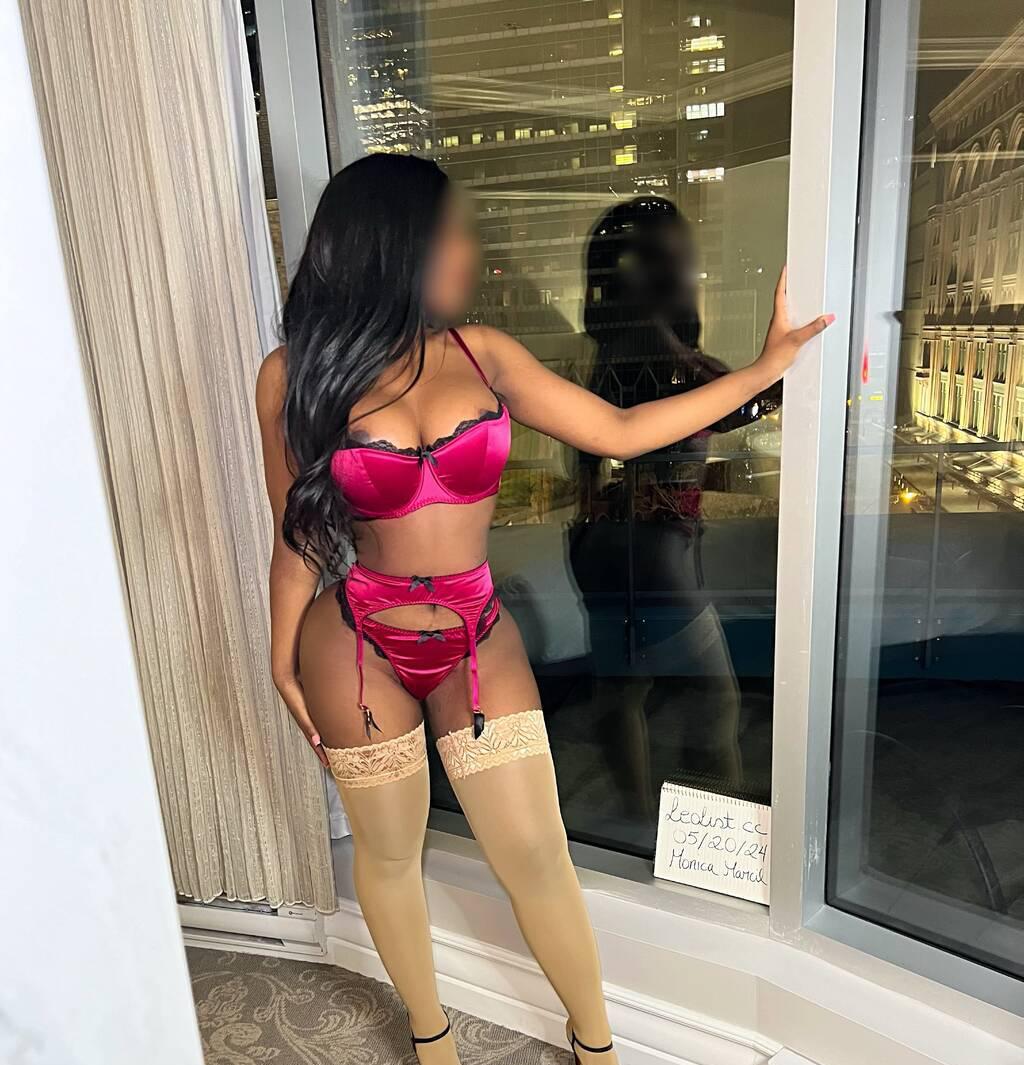 
                        MONICA
                     is Female Escorts. | Kitchener | Ontario | Canada | scarletamour.com 