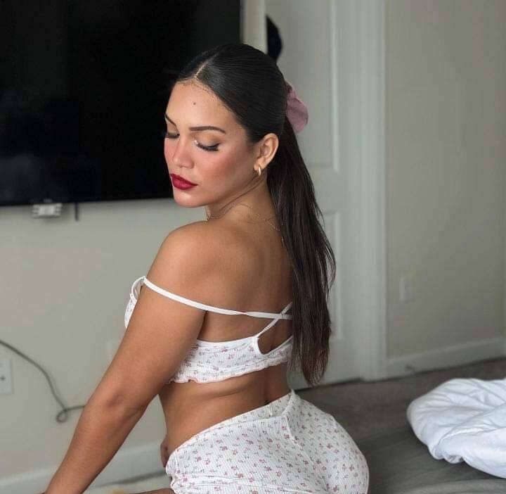
                        menel
                     is Female Escorts. | St. Albert | Alberta | Canada | scarletamour.com 