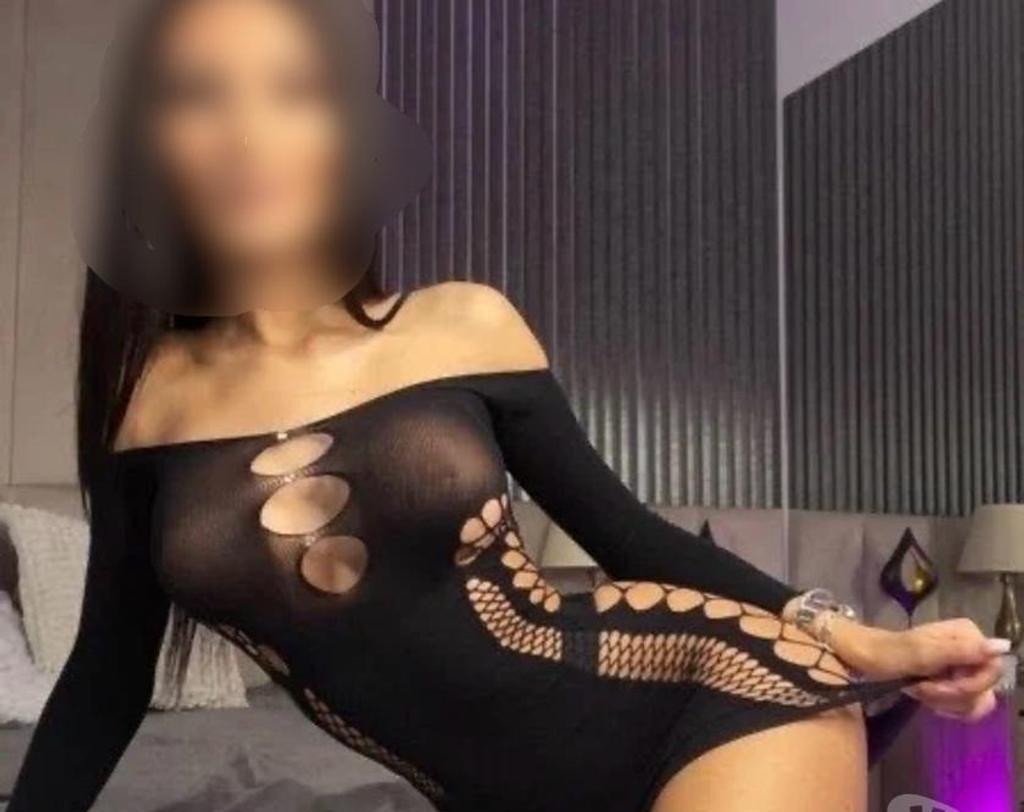  is Female Escorts. | London | United Kingdom | United Kingdom | scarletamour.com 