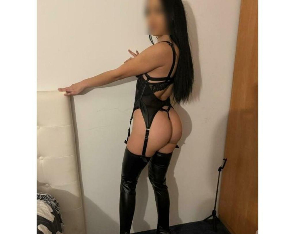  is Female Escorts. | Belfast | United Kingdom | United Kingdom | scarletamour.com 