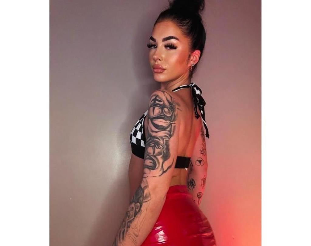  is Female Escorts. | East Anglia | United Kingdom | United Kingdom | scarletamour.com 