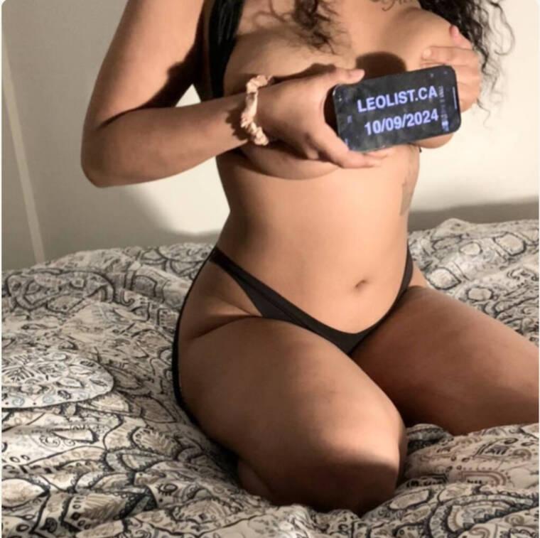 
                        Jasmine
                     is Female Escorts. | London | Ontario | Canada | scarletamour.com 