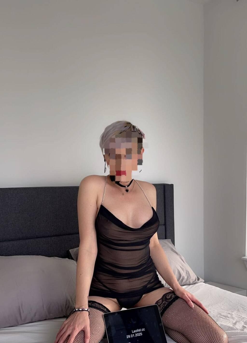 
                        Leylaa
                     is Female Escorts. | windsor | Ontario | Canada | scarletamour.com 