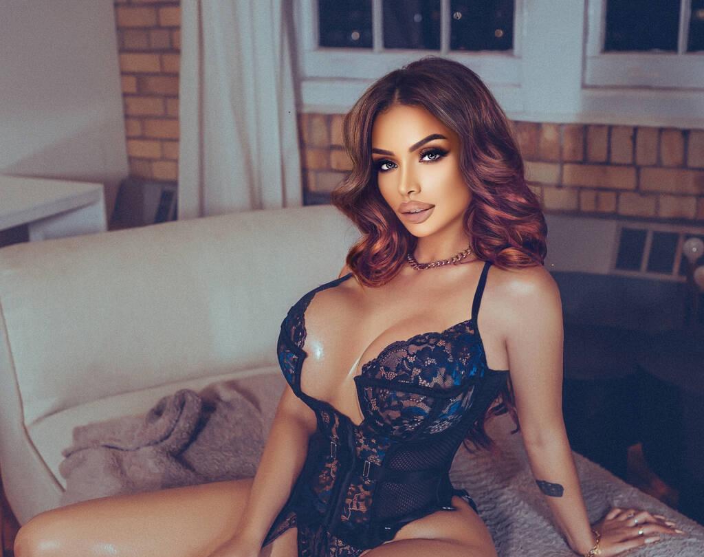
                        Adixia rose the playmate
                     is Female Escorts. | Hamilton | Ontario | Canada | scarletamour.com 