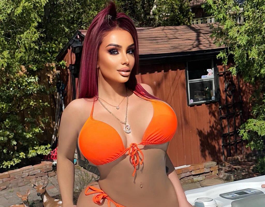 
                        Adixia rose the playmate
                     is Female Escorts. | Hamilton | Ontario | Canada | scarletamour.com 