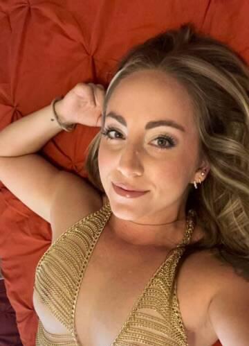 
                        Alison
                     is Female Escorts. | St. Albert | Alberta | Canada | scarletamour.com 