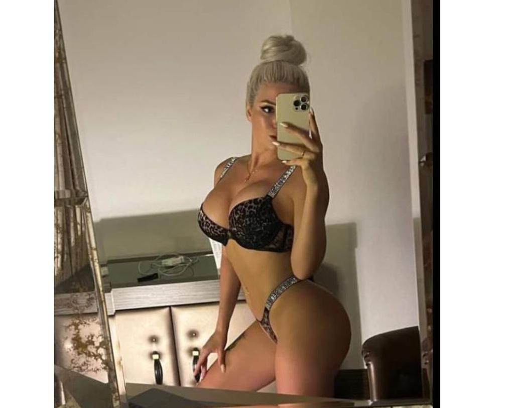  is Female Escorts. | Leeds | United Kingdom | United Kingdom | scarletamour.com 