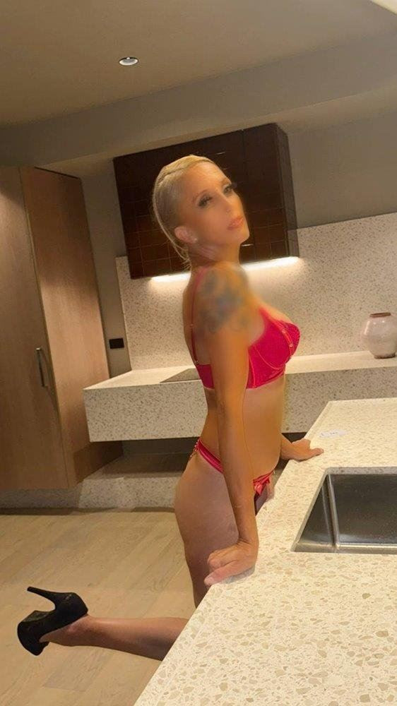 Taylah Thompson is Female Escorts. | Melbourne | Australia | Australia | scarletamour.com 