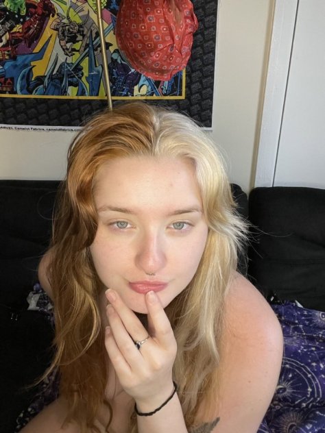 is Female Escorts. | Bakersfield | California | United States | scarletamour.com 