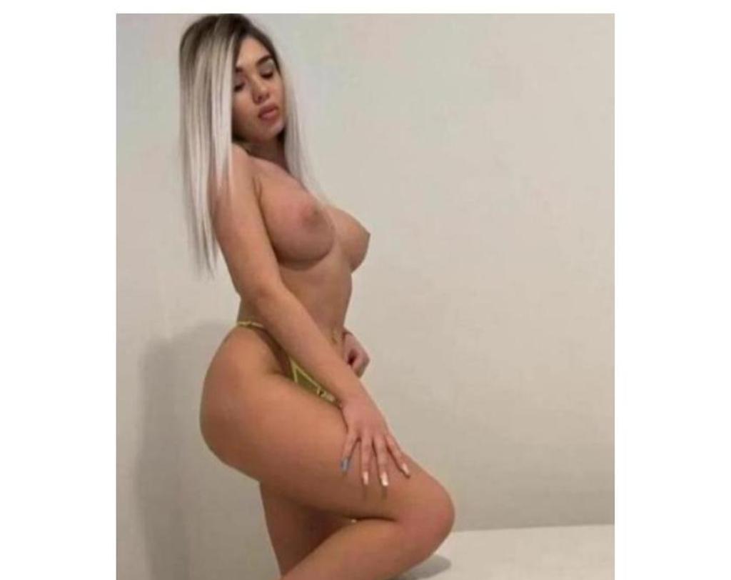  is Female Escorts. | London | United Kingdom | United Kingdom | scarletamour.com 