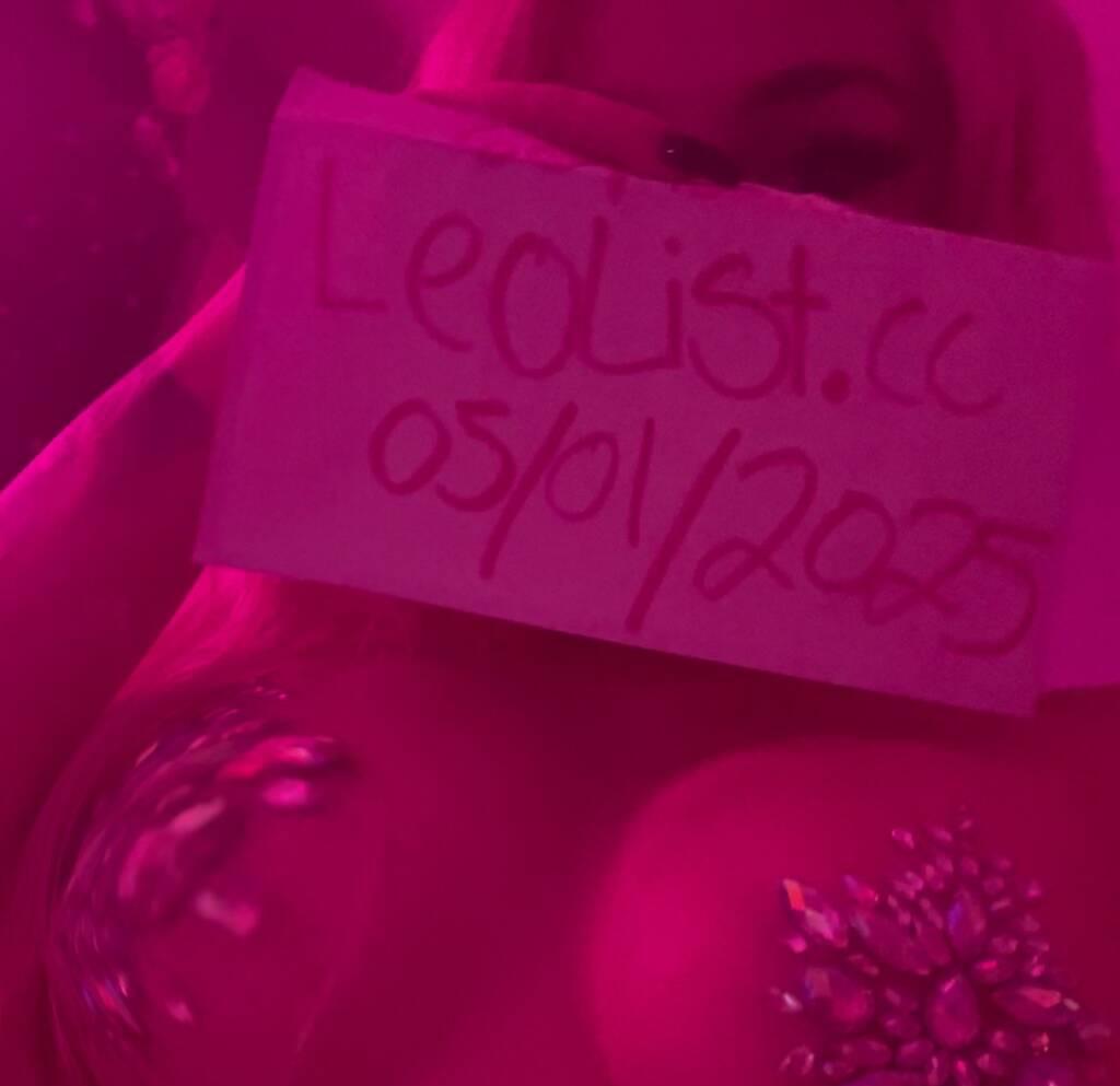 
                        604 BARBIE
                     is Female Escorts. | Abbotsford | British Columbia | Canada | scarletamour.com 