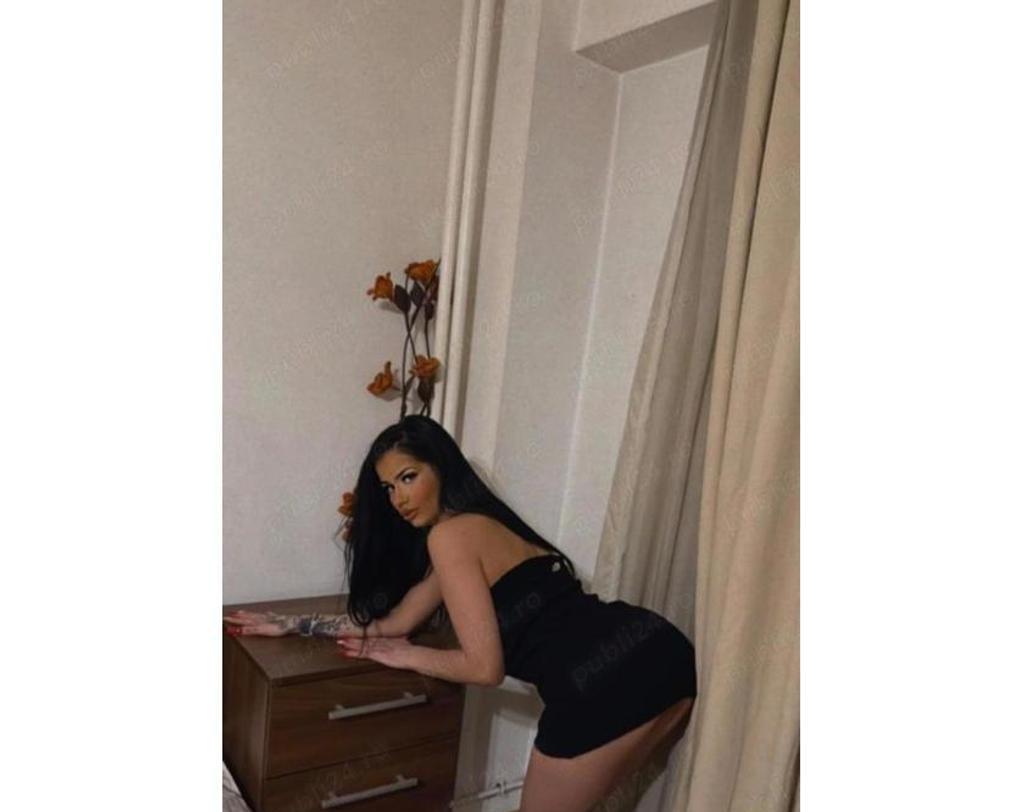  is Female Escorts. | East Midlands | United Kingdom | United Kingdom | scarletamour.com 