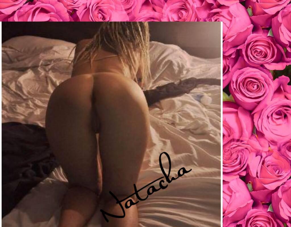 
                        Ouvert ce soir
                     is Female Escorts. | Montreal | Quebec | Canada | scarletamour.com 