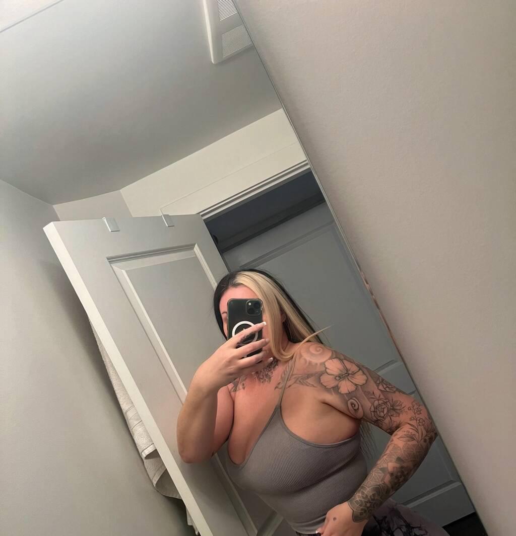 
                        Brittany Banks
                     is Female Escorts. | Brandon | Manitoba | Canada | scarletamour.com 