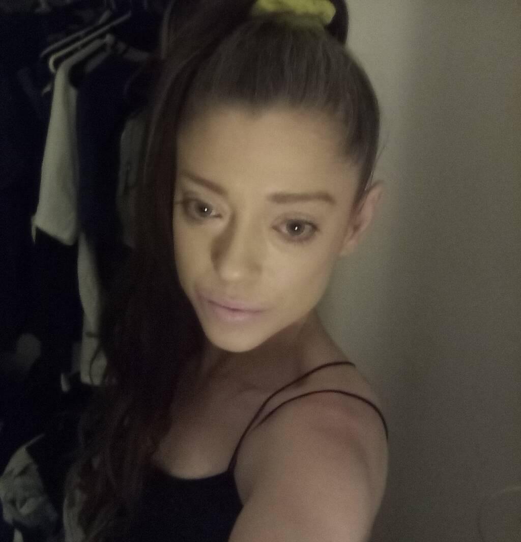
                        Jenna 229-1845
                     is Female Escorts. | Winnipeg | Manitoba | Canada | scarletamour.com 