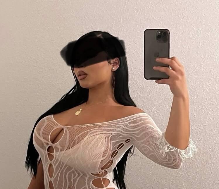 
                        Melissa
                     is Female Escorts. | Barrie | Ontario | Canada | scarletamour.com 