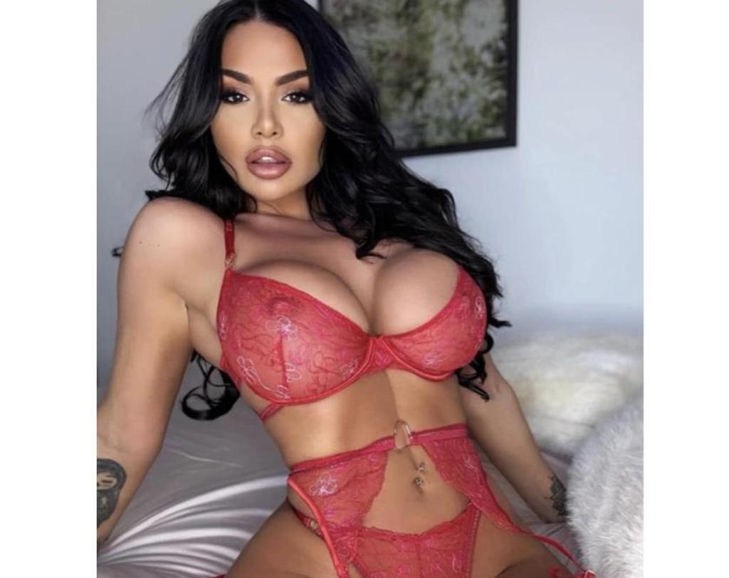  is Female Escorts. | Manchester | United Kingdom | United Kingdom | scarletamour.com 