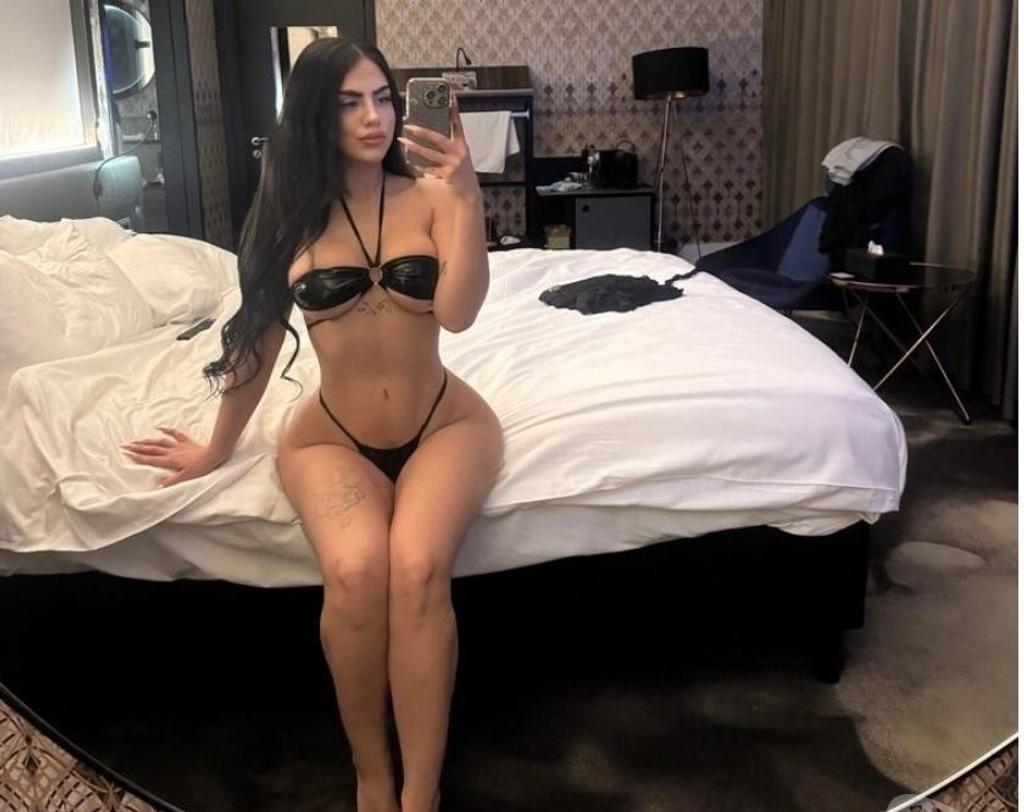  is Female Escorts. | Brighton | United Kingdom | United Kingdom | scarletamour.com 
