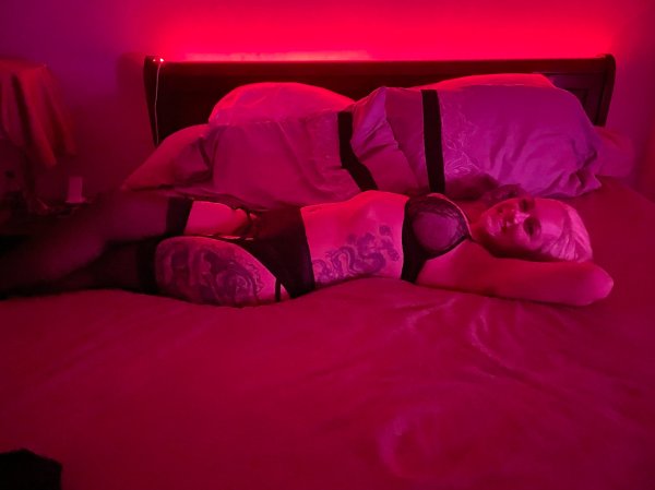  is Female Escorts. | Dallas | Texas | United States | scarletamour.com 