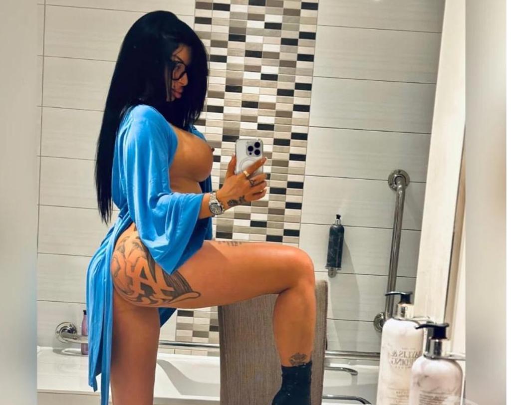  is Female Escorts. | Newcastle | United Kingdom | United Kingdom | scarletamour.com 