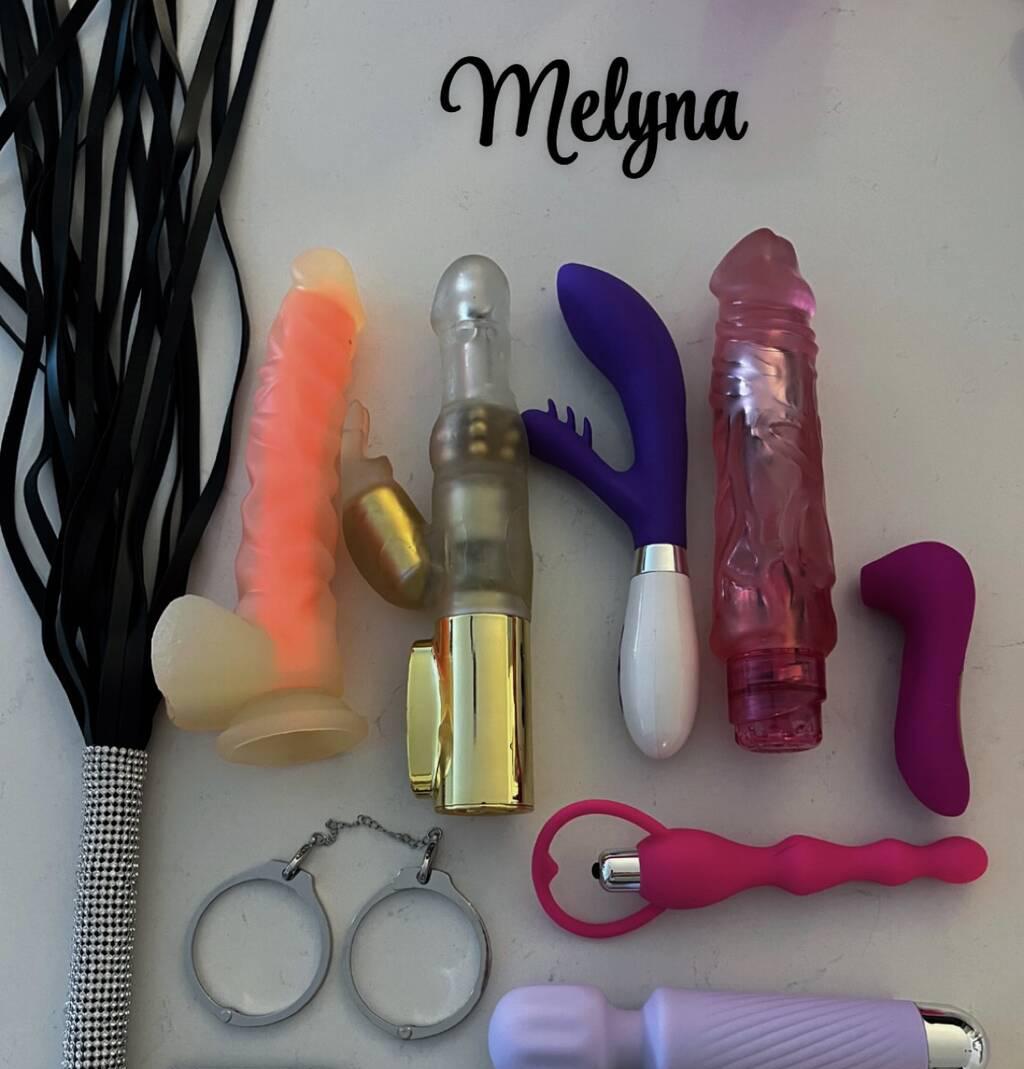 
                        Melyna
                     is Female Escorts. | Hamilton | Ontario | Canada | scarletamour.com 