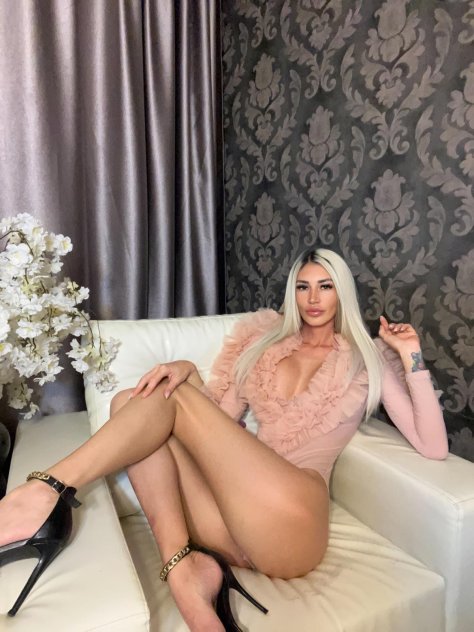  is Female Escorts. | Orlando | Florida | United States | scarletamour.com 