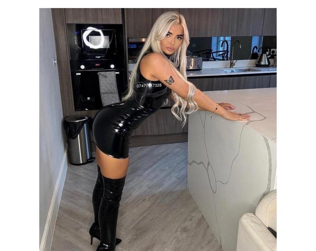  is Female Escorts. | Aberdeen | United Kingdom | United Kingdom | scarletamour.com 