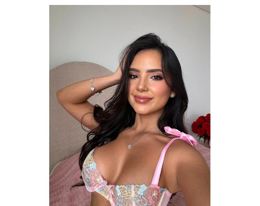  is Female Escorts. | Leeds | United Kingdom | United Kingdom | scarletamour.com 