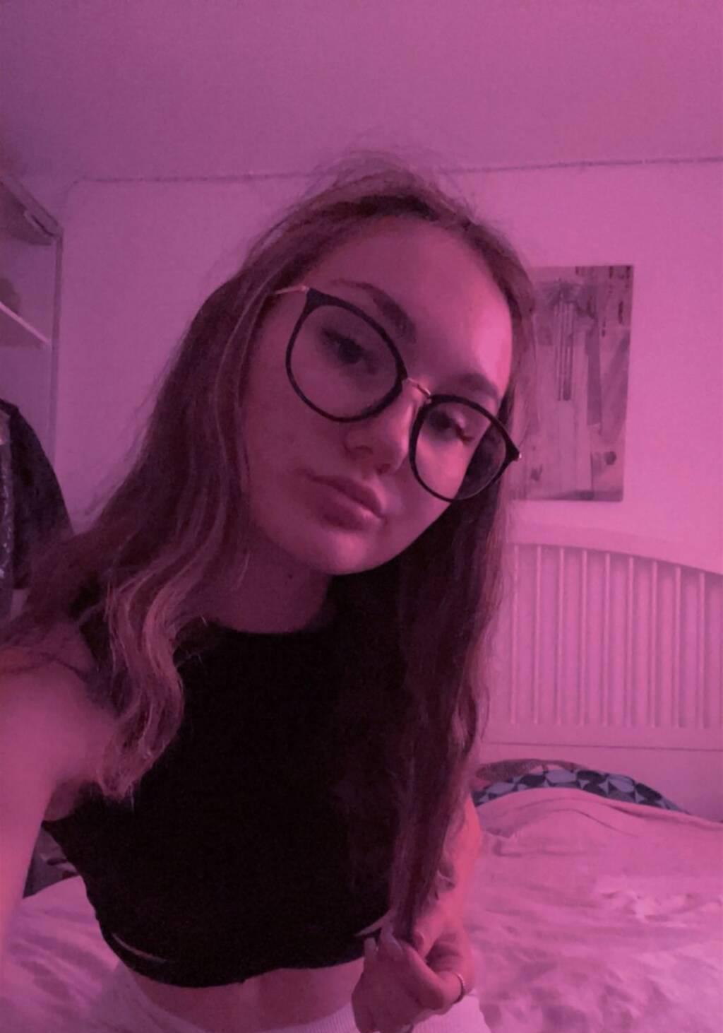 
                        Mavis
                     is Female Escorts. | belleville | Ontario | Canada | scarletamour.com 