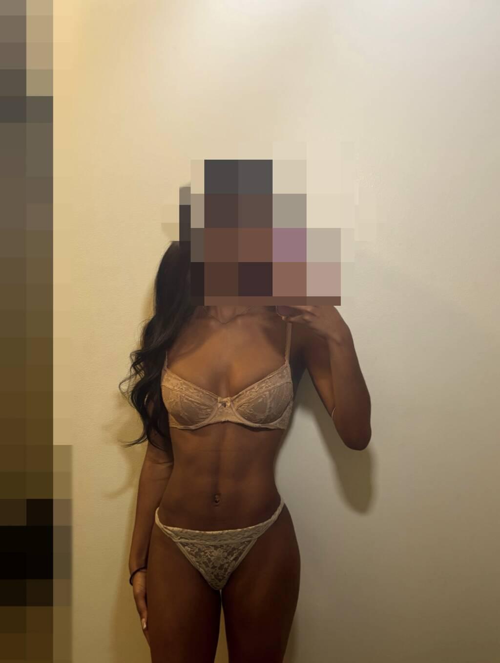 
                        Maya.S
                     is Female Escorts. | Kelowna | British Columbia | Canada | scarletamour.com 