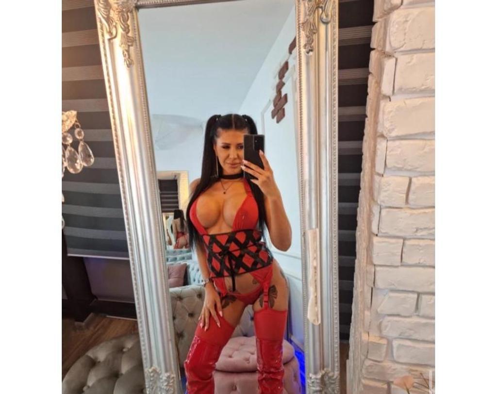  is Female Escorts. | Aberdeen | United Kingdom | United Kingdom | scarletamour.com 