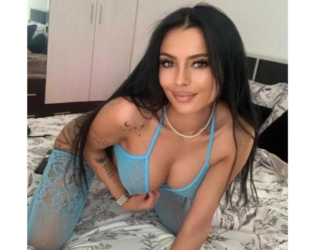  is Female Escorts. | Bath | United Kingdom | United Kingdom | scarletamour.com 