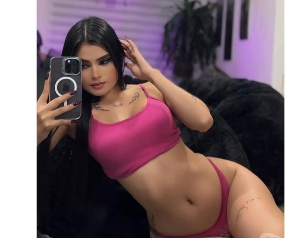  is Female Escorts. | East Midlands | United Kingdom | United Kingdom | scarletamour.com 