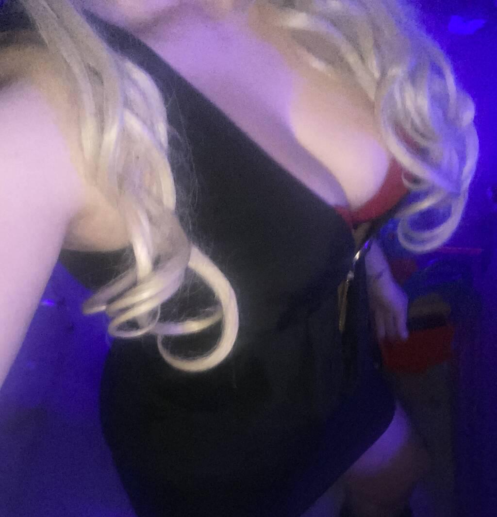 
                        Tessierra
                     is Female Escorts. | Abbotsford | British Columbia | Canada | scarletamour.com 