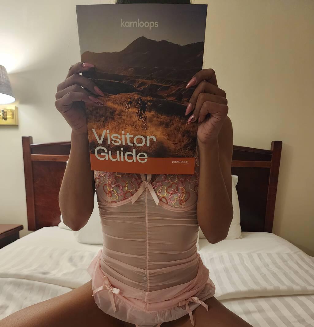 
                        Violet
                     is Female Escorts. | Kamloops | British Columbia | Canada | scarletamour.com 