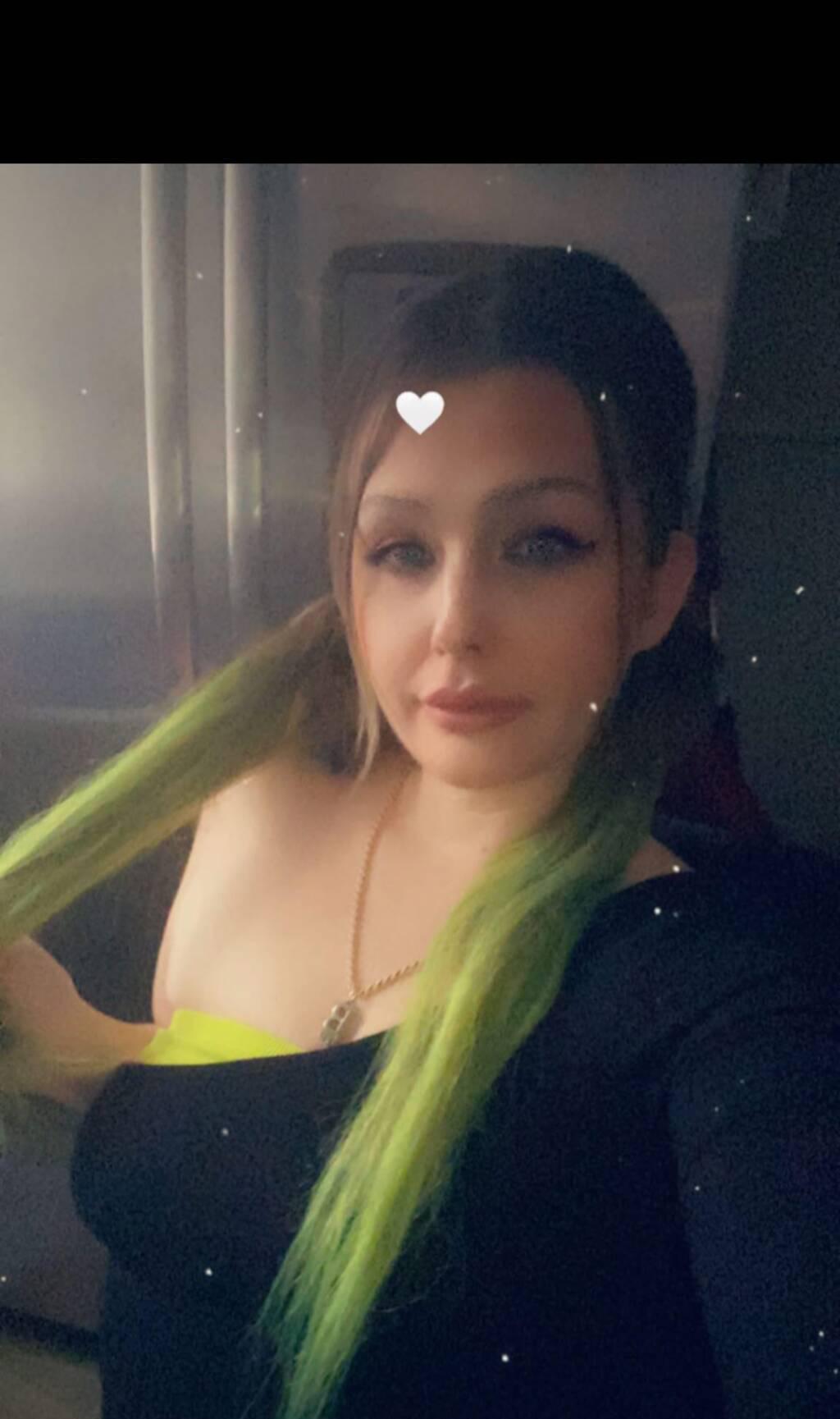 
                        Brielle
                     is Female Escorts. | Brandon | Manitoba | Canada | scarletamour.com 