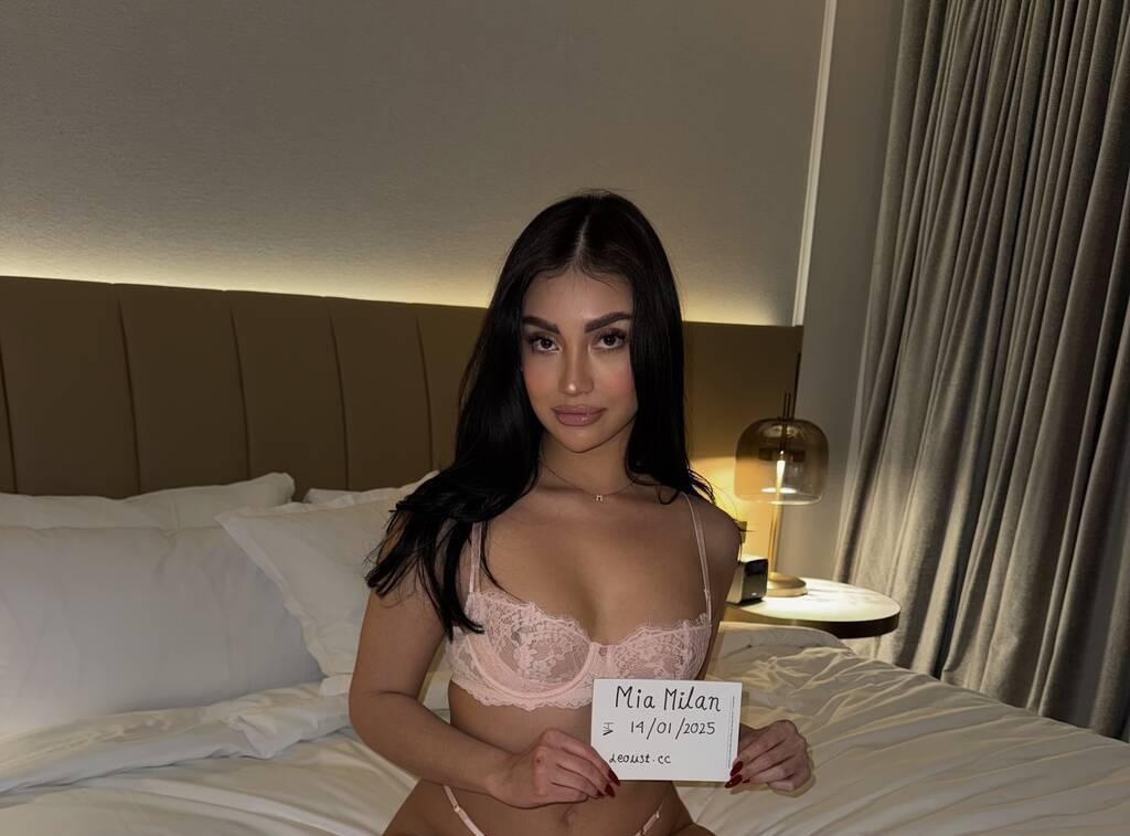 
                        Mia
                     is Female Escorts. | Fredericton | New Brunswick | Canada | scarletamour.com 