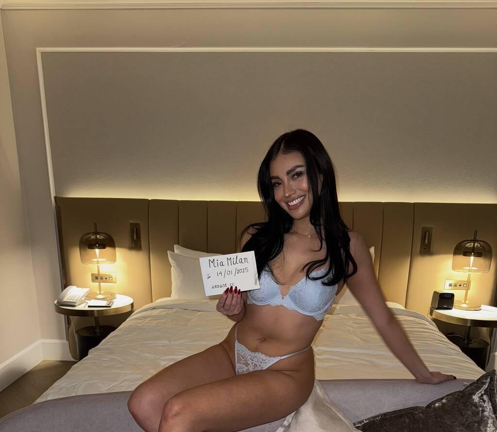 
                        Mia
                     is Female Escorts. | Fredericton | New Brunswick | Canada | scarletamour.com 