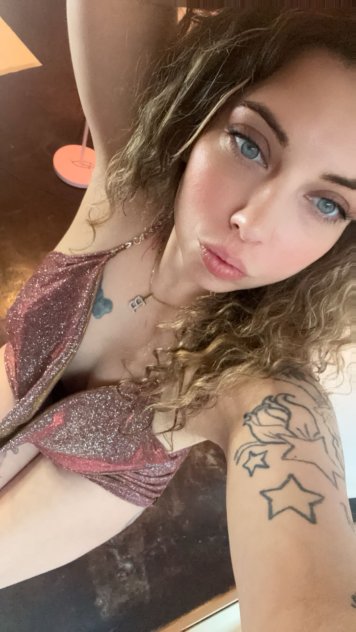  is Female Escorts. | Bronx | New York | United States | scarletamour.com 