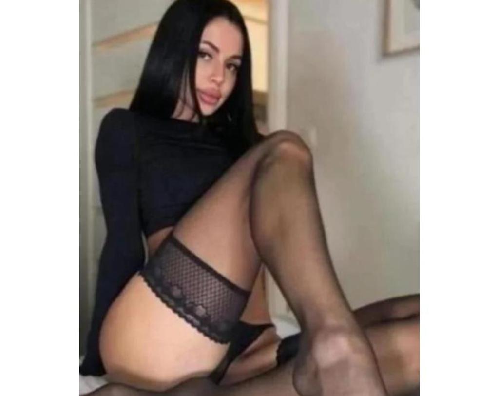  is Female Escorts. | Bath | United Kingdom | United Kingdom | scarletamour.com 