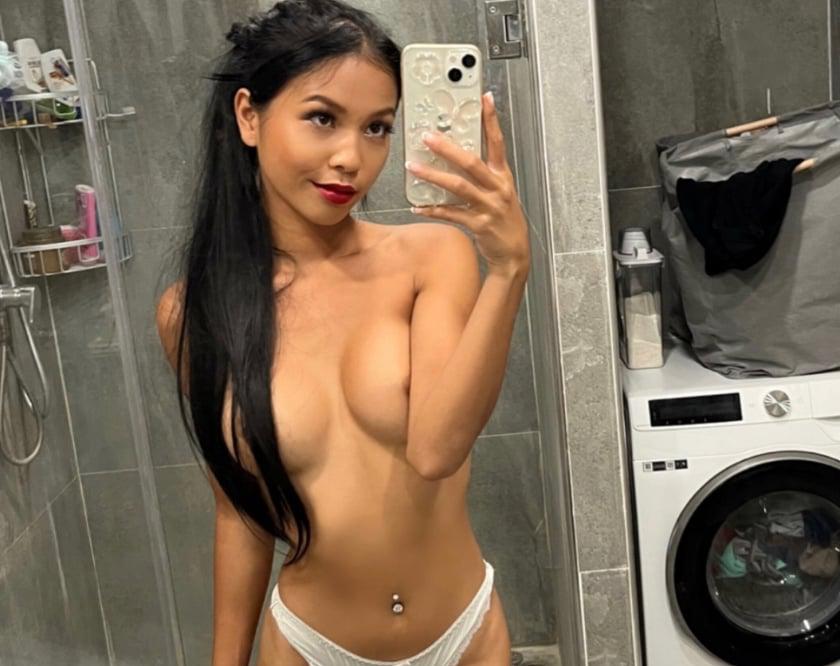  is Female Escorts. | Bath | United Kingdom | United Kingdom | scarletamour.com 
