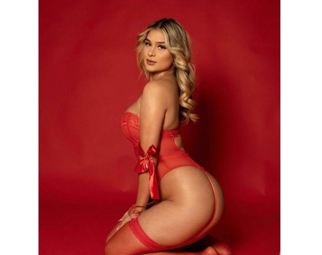  is Female Escorts. | Kent | United Kingdom | United Kingdom | scarletamour.com 