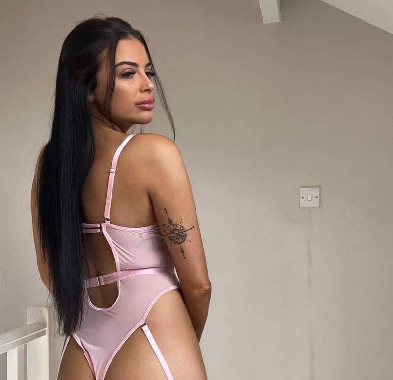 
                        emy
                     is Female Escorts. | Quebec City | Quebec | Canada | scarletamour.com 
