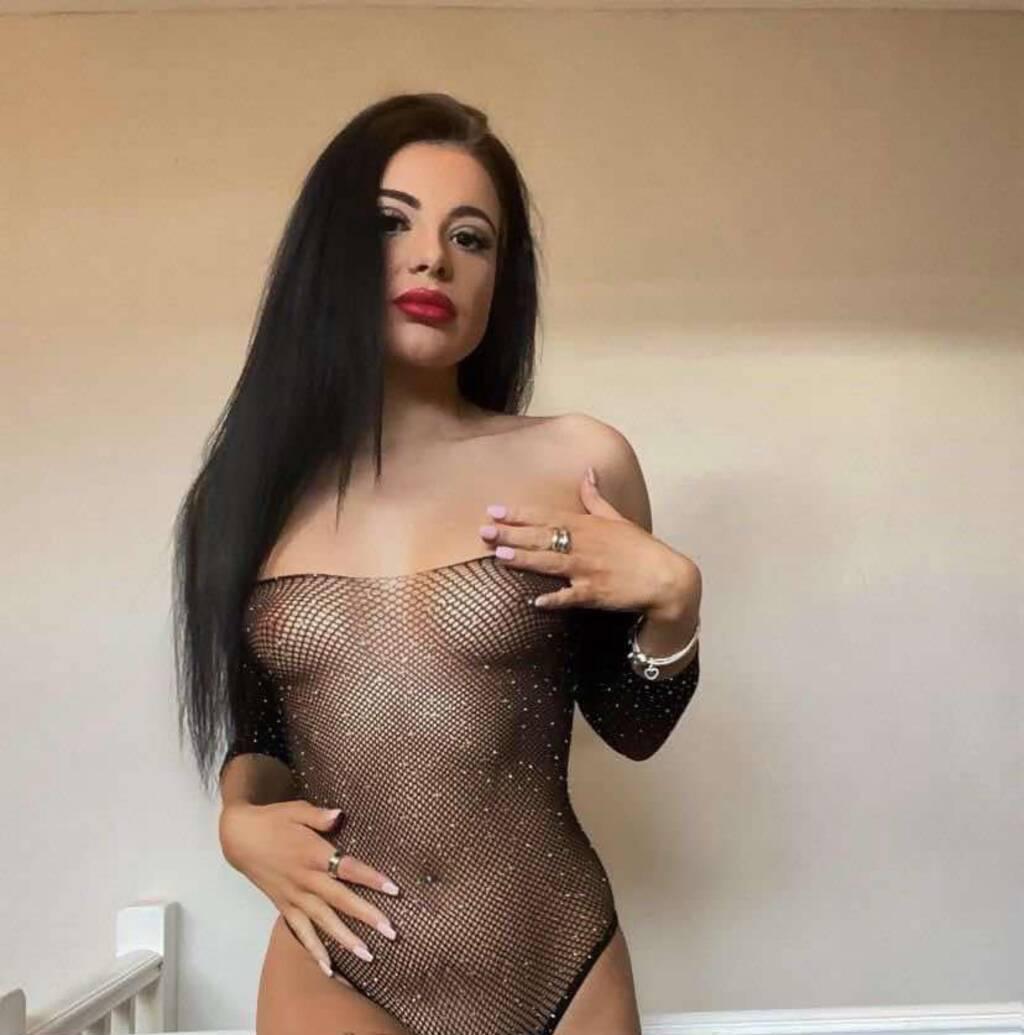 
                        emy
                     is Female Escorts. | Quebec City | Quebec | Canada | scarletamour.com 
