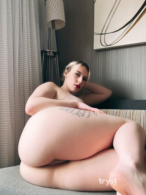  is Female Escorts. | San Diego | California | United States | scarletamour.com 