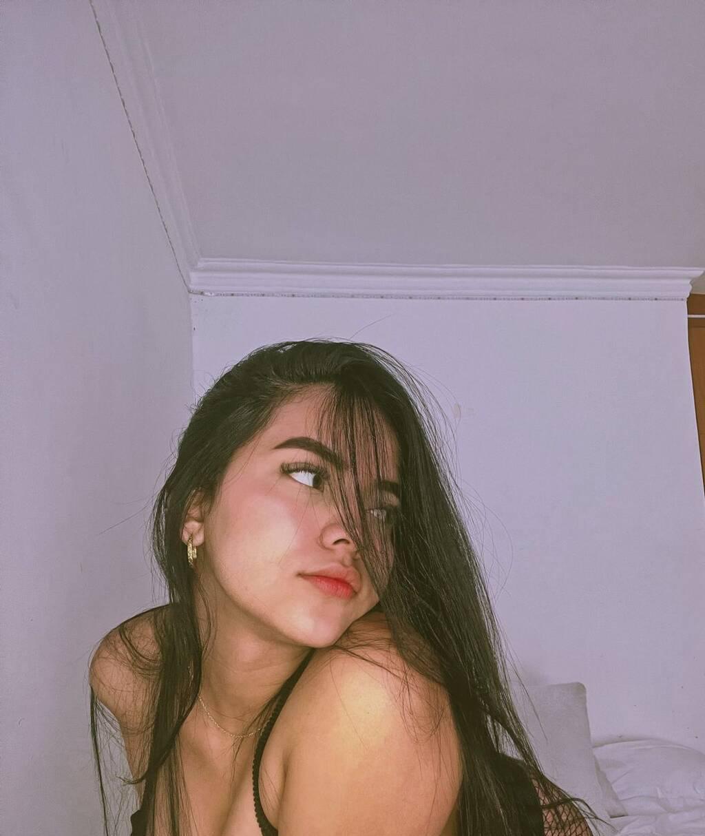 
                        Carlax
                     is Female Escorts. | Prince George | British Columbia | Canada | scarletamour.com 