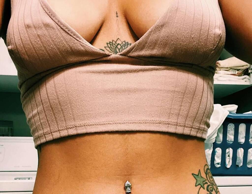 
                        Karma
                     is Female Escorts. | Moncton | New Brunswick | Canada | scarletamour.com 