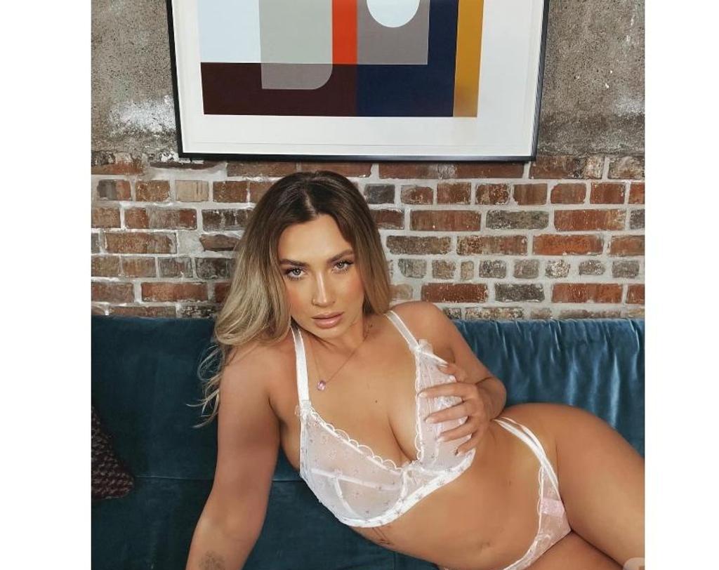  is Female Escorts. | Glasgow | United Kingdom | United Kingdom | scarletamour.com 