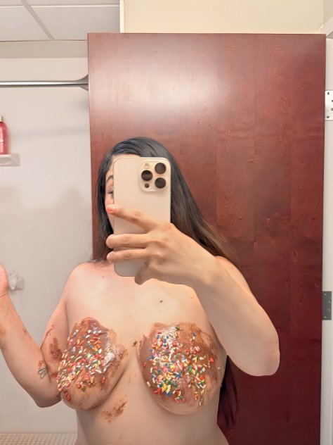  is Female Escorts. | Raleigh / Durham | North Carolina | United States | scarletamour.com 